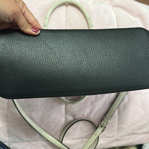 Used Kate spade black and white bag. It is dirty, see pictures but that’s all. - Picture 9 of 11